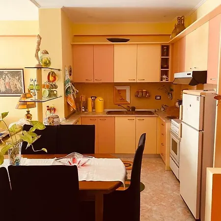 Alma's Apartment